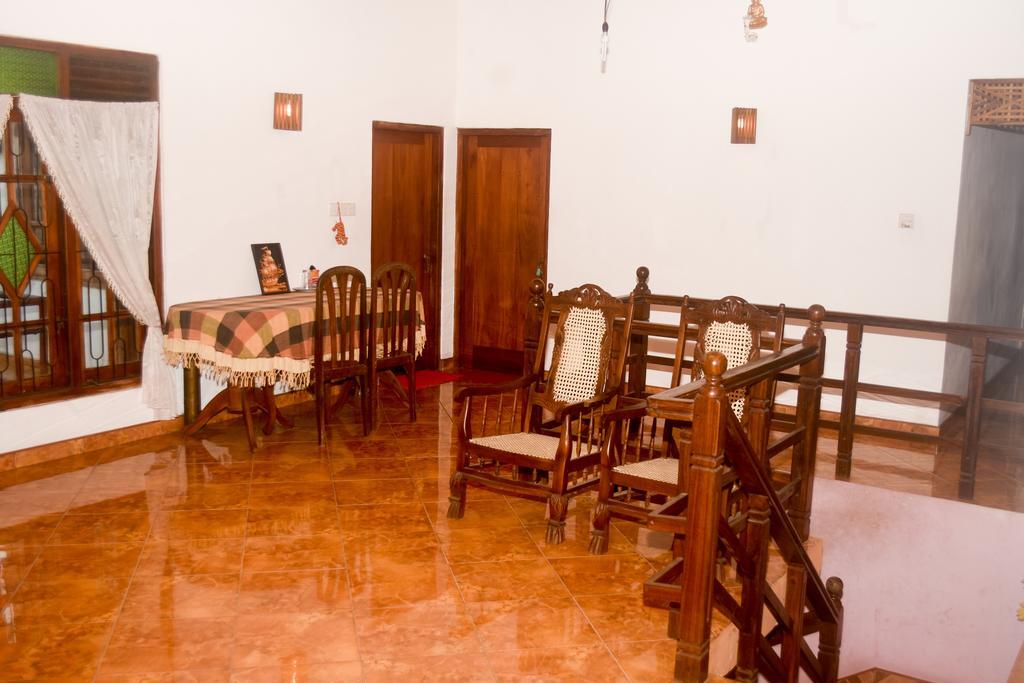 Ceylon Casa Hotell Hikkaduwa Eksteriør bilde